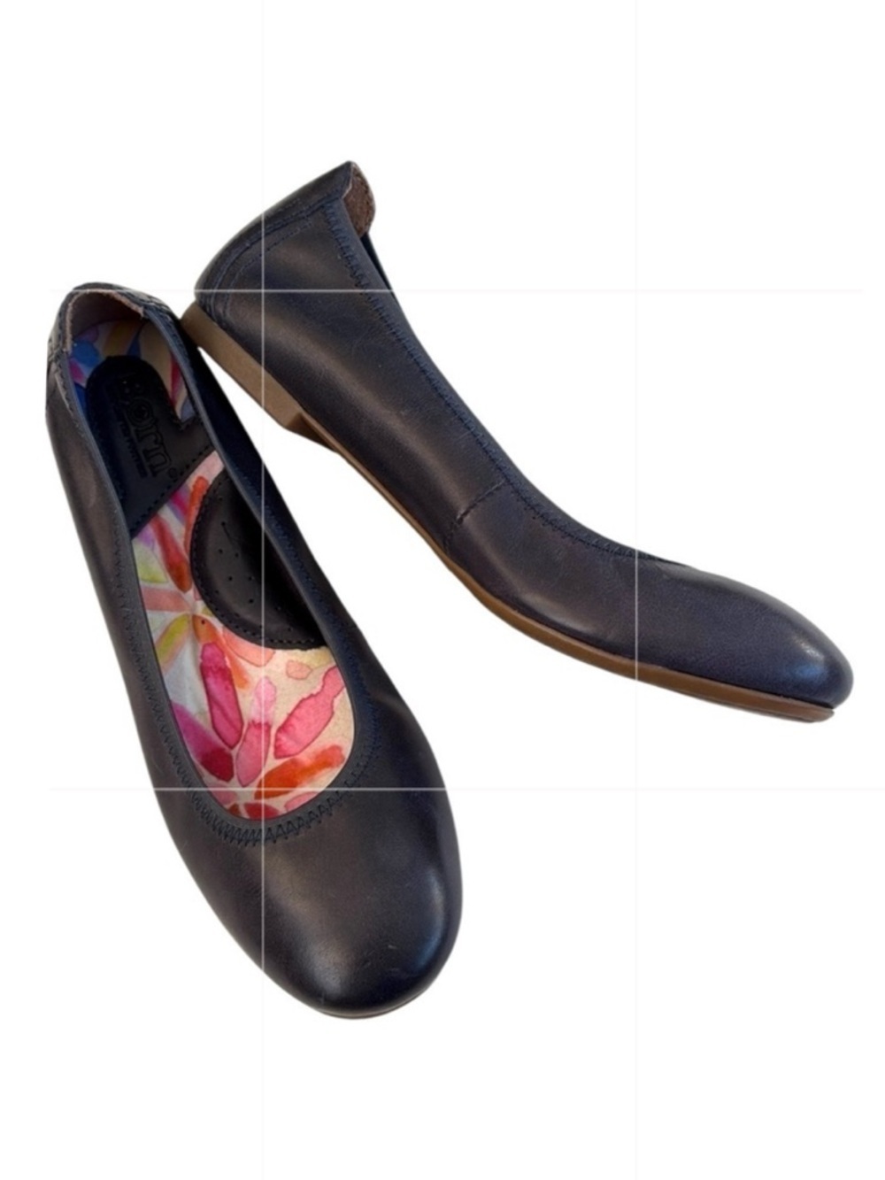 EUC Born Leather Flats Blue Size 7